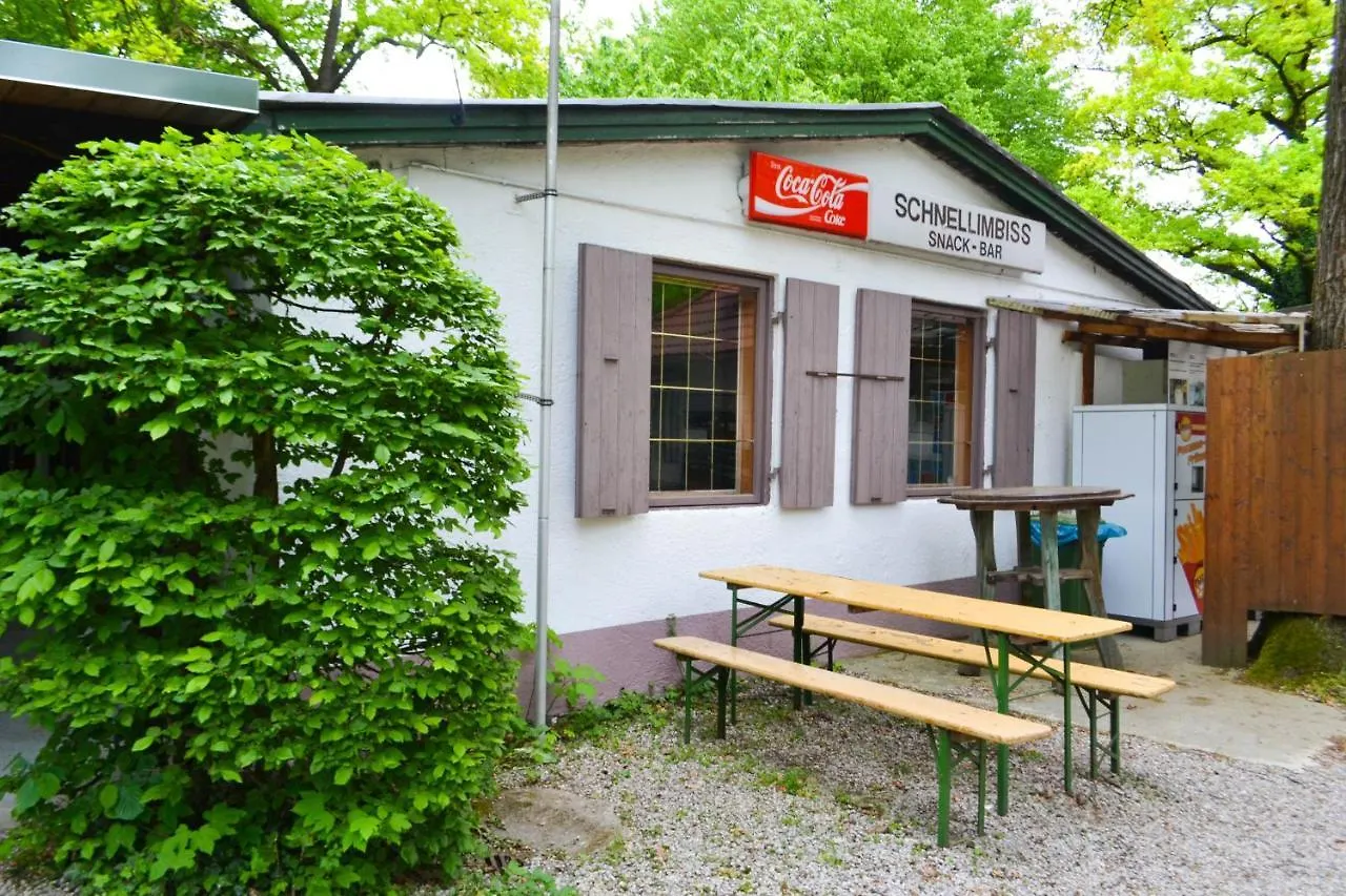 ** Campingplatz Oktoberfest&Springfest Inclusive Camping München Deutschland